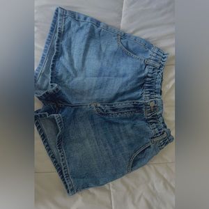 BDG mom jean shorts